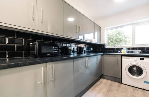 Portswood Casa | Spacious 4-Bedroom Home in Southampton – Perfect for Contractors or Families