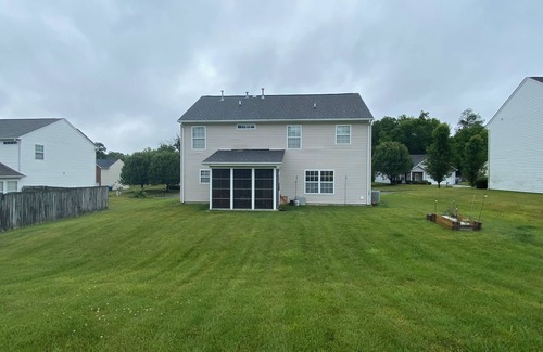 Greensboro Casa | Spacious 4-Bedroom home in Greensboro. Convenient Location!
