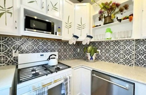 Weehawken Apartamento | Union City Spacious 4-bedroom home with NYC Views+FREE Parking