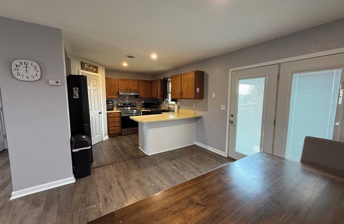 Box Elder Casa | Spacious 4-bedroom house in beautiful Box Elder with AC