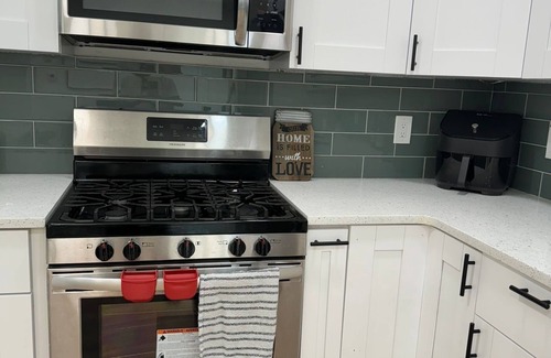 Glassboro Casa | Spacious 4-bedroom house with WiFi, fitness room in nice Glassboro