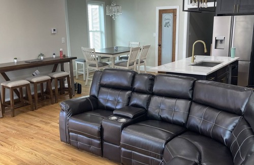 Town of German Flatts Casa | Spacious 4 bedroom home in the village
