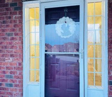 Barrie Casa | Spacious 4-Bedroom Home in Desirable Barrie Neighborhood