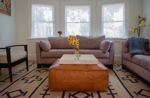 North Berkeley Casa | Spacious 4-bedroom house in welcoming North Berkeley Gourmet Ghetto with WiFi