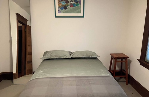 North Berkeley Casa | Spacious 4-bedroom house in welcoming North Berkeley Gourmet Ghetto with WiFi