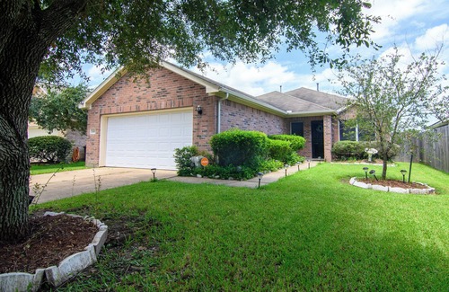 Southeast Houston Casa | Spacious 4-bedroom house in wonderful Houston with WiFi, AC