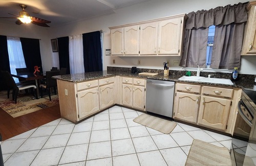 Harbor Town Casa | Spacious 4-bedroom House Perfect for Family weekend