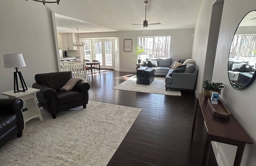 Provo Casa | Spacious 4-bedroom house in quiet Orem! Family and pet friendly!