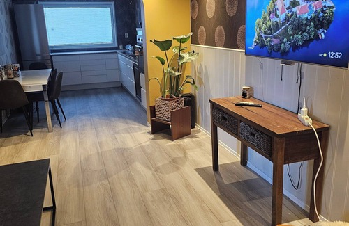 Alnabru Casa | Spacious 4-bedroom house in awesome Oslo. 10-15 min. to Oslo City Center.