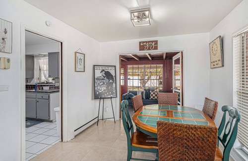 Davis Islands Casa | Spacious 4-bedroom house in Splendor of Severn Davis Islands!