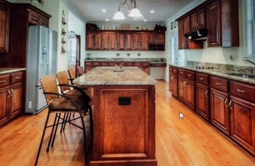 Lake Oconee Casa | Spacious 4-bedroom Lake Front home in charming Eatonton.