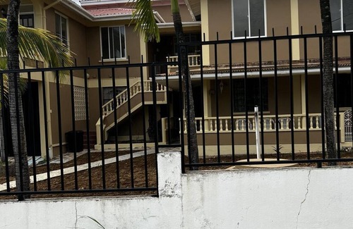 Massacre Casa | Spacious 4-bedroom residence featuring a ground floor apartment.