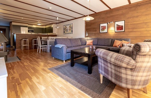 Salen Apartamento | Spacious 4 bedroom apartment in the midst of skiing, hiking & biking