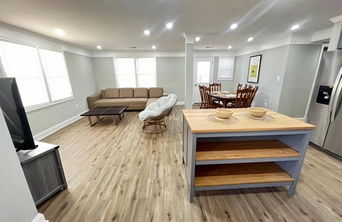 Greater Landover Casa | Spacious 4-bedroom house with AC and WiFi in peaceful Hyattsville