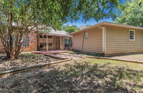 North San Antonio - SAT Casa | Spacious 4-bedroom house with WiFi, AC in beautiful San Antonio