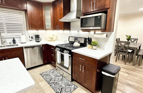 Fremont Casa | Spacious 4-bedroom with AC and WiFi in peaceful Fremont