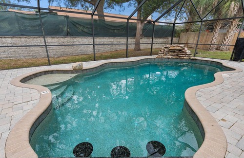 Ocoee Casa | Spacious 4 Bedroom With a Large Pool