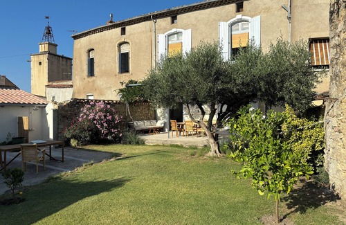 Thezan-les-Beziers Casa | Spacious 4-Bedroom Private Townhouse, Garden & Views -20 Min to Beaches & Rivers