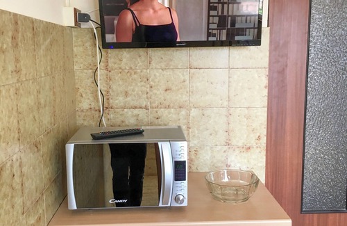 Maccagno Apartamento | Amplio apartamento de 4 dormitorios con jardín privado a sólo 100 metros de la playa