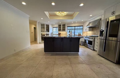 Half Moon Bay Casa | Spacious 4300 sq ft Bay Escape – On Golf Course & Near to Beach and Trials