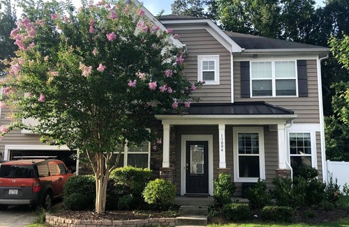 Huntersville Casa | Spacious 4BR/2office kid-friendly, 3600 sqft home
