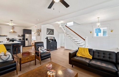 Southmoreland Casa | Spacious 4BR Home|Great for Families|Walkable|Wifi