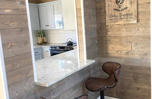 Clarksville Casa | Spacious 4BR -Hot Tub & Game Room – Near Winery & Distillery