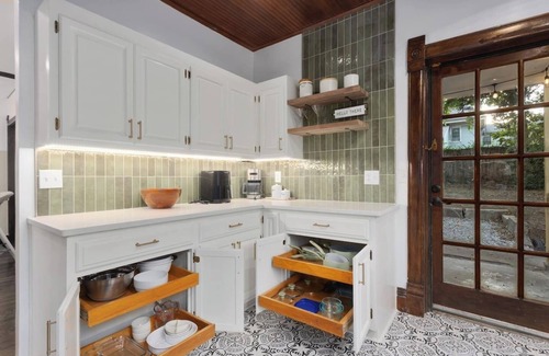 Southmoreland Casa | Beautiful 4 Bd Home Near Food + Entertainment | 75