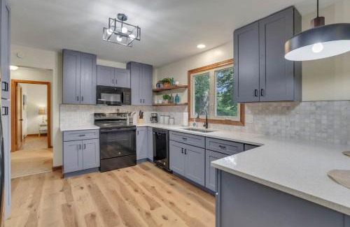 Easton Casa | Spacious 4BR Ranch Near Easton Perfect for Families & Work Groups