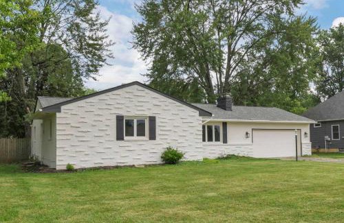 Easton Casa | Spacious 4BR Ranch Near Easton Perfect for Families & Work Groups