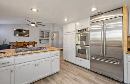 Atascadero Casa | Spacious 4BR RanchHome w/2FirePits