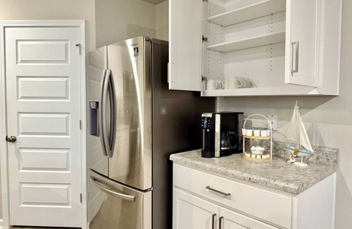 Foley Casa | Spacious 4BR Retreat Near Gulf Shores & OWA – Perfect for Families & Groups!