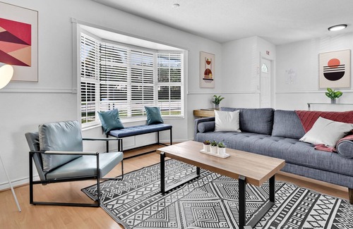 Boulevard Heights Casa | Spacious 4BRS Home, Relax Backyard close to Casino