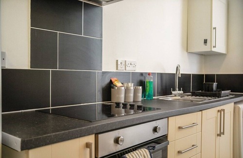 Stockton-on-Tees Apartamento | Spacious 5-Bed Flat in Stockton, Sleeps 9