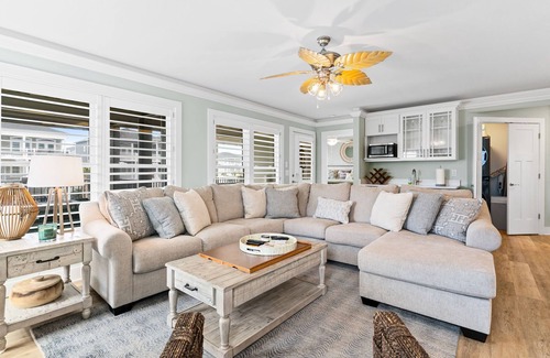 Ocean Isle Beach Casa | Spacious 5-Bedroom Home with Private heated Pool in Ocean Isle Beach