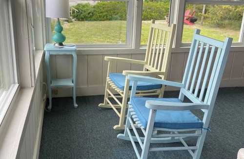 Kennebunkport Cabaña | Spacious 5-bedroom Beachfront Cottage in Kennebunkport