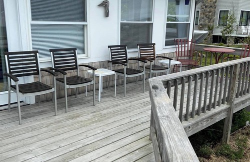 Kennebunkport Cabaña | Spacious 5-bedroom Beachfront Cottage in Kennebunkport