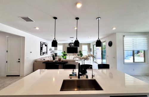 San Juan Capistrano Casa | Spacious 5-bedroom house in serene Mission Viejo with fitness room, AC
