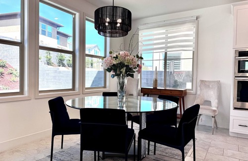 San Juan Capistrano Casa | Spacious 5-bedroom house in serene Mission Viejo with fitness room, AC