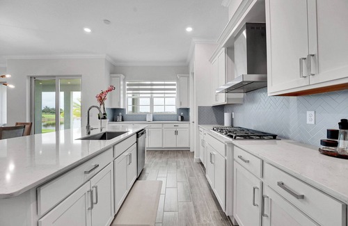 Loxahatchee Casa | Spacious 5-bedroom 4.5 Bath, Brand New Lake house, 5- 6 months rentals Preferred