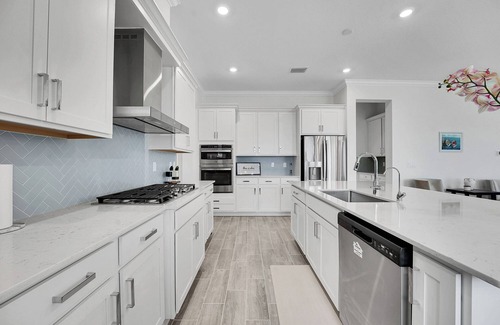 Loxahatchee Casa | Spacious 5-bedroom 4.5 Bath, Brand New Lake house, 5- 6 months rentals Preferred