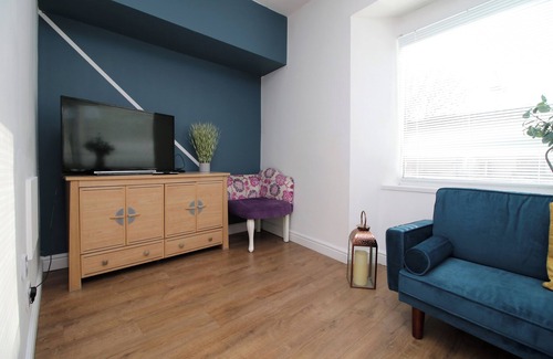 Castle Apartamento | Spacious 5 bedroom flat-Swansea