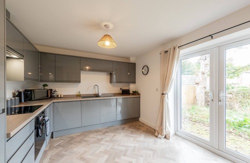 Newark upon Trent Casa | Spacious 5-Bedroom House in Nottingham