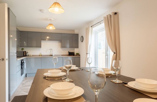 Newark upon Trent Casa | Spacious 5-Bedroom House in Nottingham