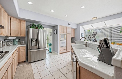 Guajome Casa | Spacious 5-bedroom house with incredible access in Oceanside