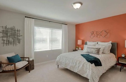 Mill Creek Casa | Spacious 5-bedroom house in delightful Lynnwood with fitness room, WiFi