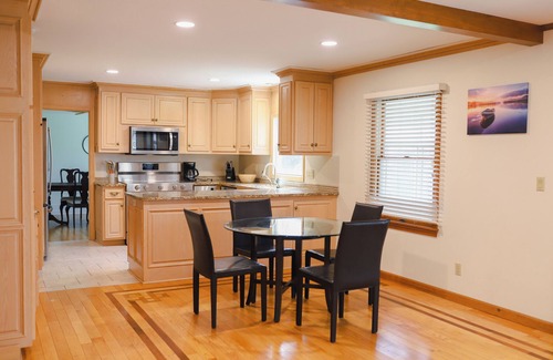 Norwalk Casa | Spacious 5-bedroom house in fabulous Norwalk close to many attractions!