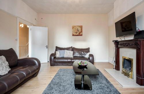 Gravesend Apartamento | Spacious 5 Bedroom House in Gravesend