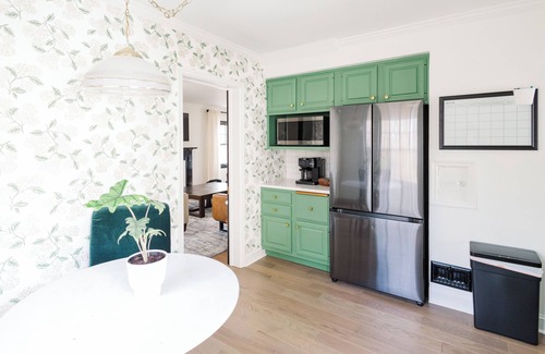 Ames Casa | Spacious 5-bedroom house in peaceful Ames neighborhood just steps from campus.