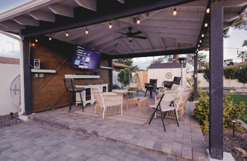 Lehi Casa | Spacious 5-bedroom house in charming Mesa with AC
